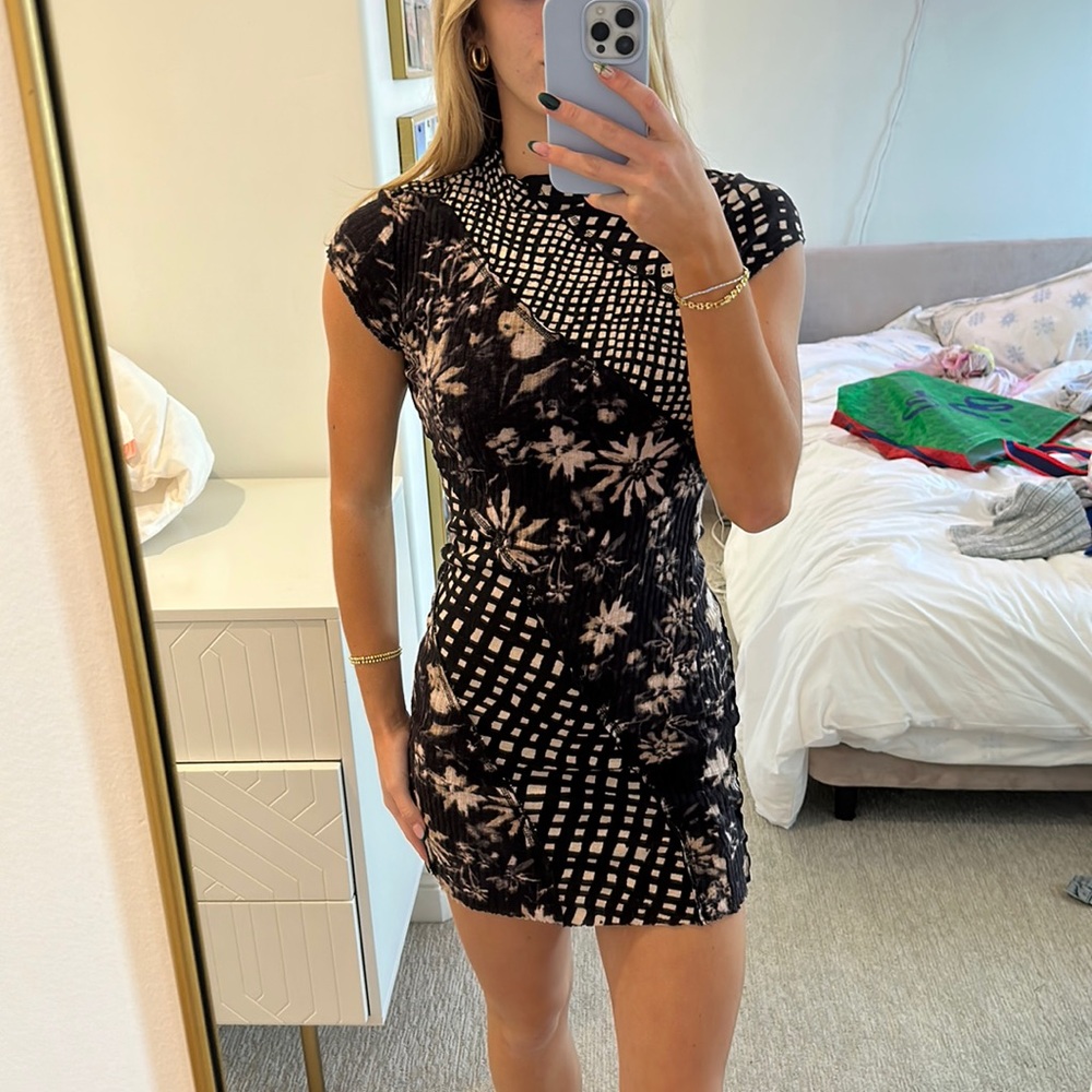 Urban outfitters mini dress women’s small